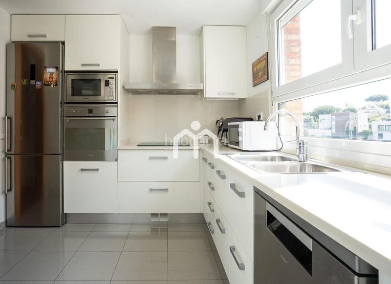 Foto a4851479-cf3c-46be-b8dc-f4f24a3526aa. Ático  dúplex en Tiana