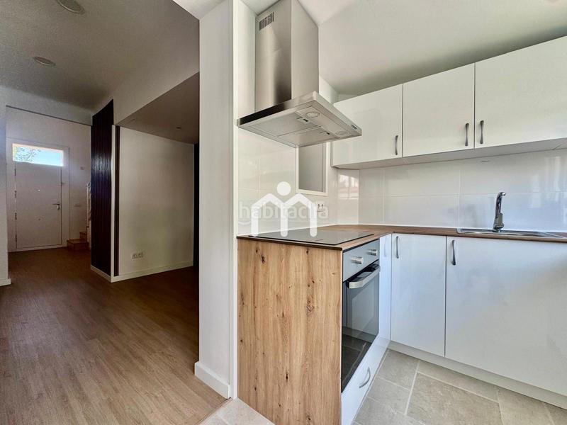 Foto a521ff3f-a4e4-435b-9621-cc1186562f07. Maison jumelée dans Centre Masnou (El)