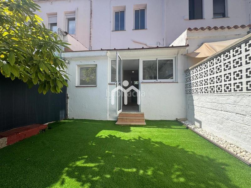 Foto df55aca3-d0ac-46fc-a108-91ded58427c4. Maison jumelée dans Centre Masnou (El)