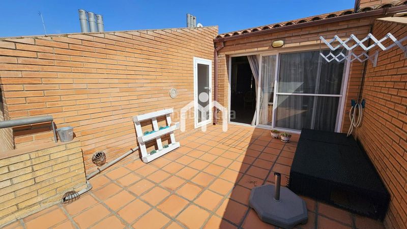 Foto 977d7ef1-f546-4d63-948c-9369270d2912. Casa adossada amb calefacció aparcament a Bonavista Badalona