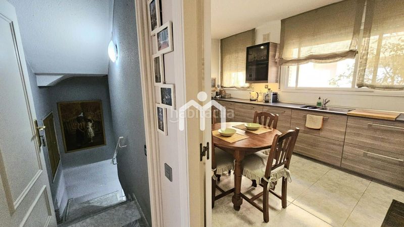 Foto a82807b4-b188-4465-b0ba-06b37aac603c. Casa adossada amb calefacció aparcament a Bonavista Badalona