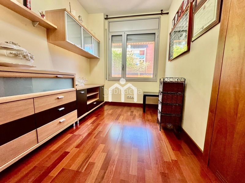 Foto c239071e-e33c-4d09-bb8d-f115156cc1a8. Pis amb calefacció aparcament piscina a Montgat