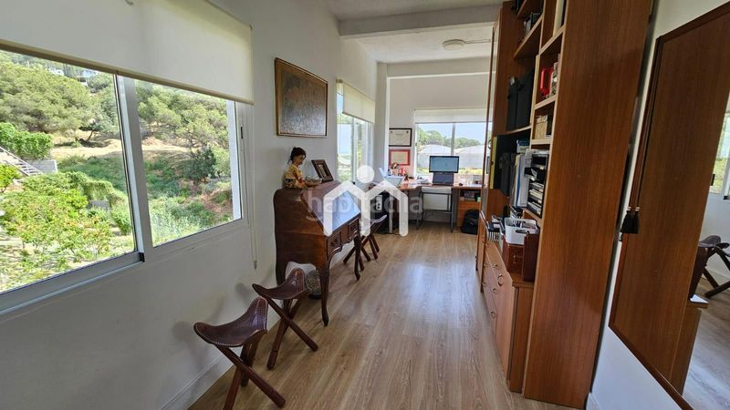 Foto 0e11e537-cfe0-4afb-bd2e-0ce5bb196a57. Casa amb calefacció aparcament piscina a Cabrils