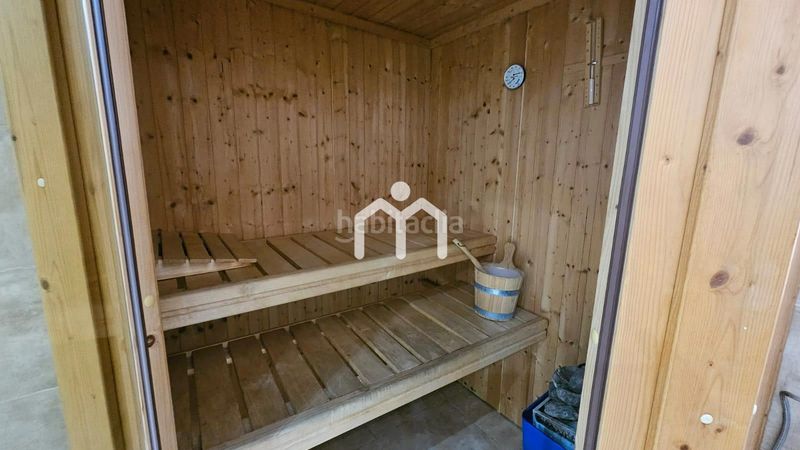 Foto 34550bd2-2b5c-4caf-9461-15421469ec7b. Casa amb calefacció aparcament piscina a Cabrils