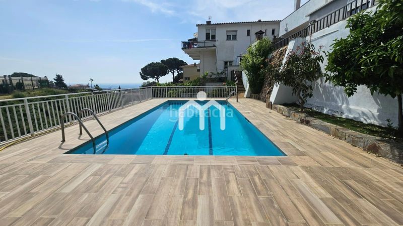 Foto 379e569e-fb0e-492c-8e63-2d4b3d5eb564. Casa amb calefacció aparcament piscina a Cabrils