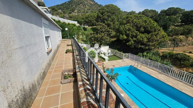 Foto 42288060-fc09-42c1-b6ae-14db02481b5d. Casa amb calefacció aparcament piscina a Cabrils