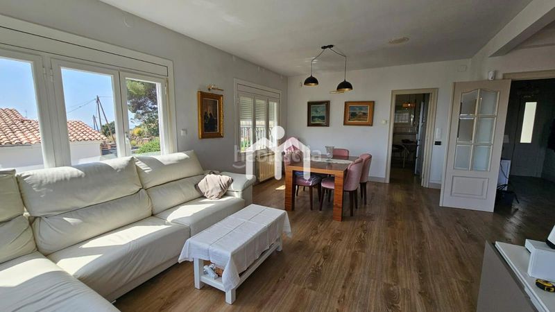 Foto 634daf32-e378-4b2f-b6cc-ab3bf5289213. Casa amb calefacció aparcament piscina a Cabrils