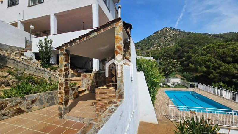 Foto 8837e965-be06-4fa3-840a-1798183ca117. Casa amb calefacció aparcament piscina a Cabrils