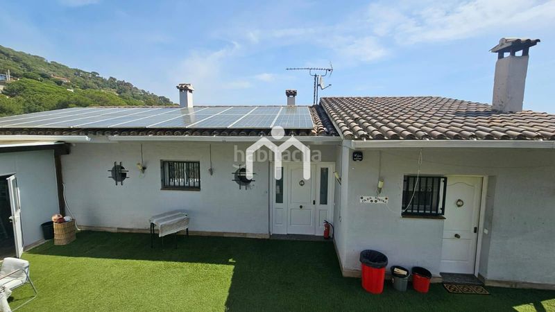 Foto b6b0fec4-cad3-4dd8-8112-3efd002febe9. Casa amb calefacció aparcament piscina a Cabrils