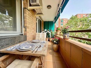 Pis a Lloreda. Piso en lloreda badalona