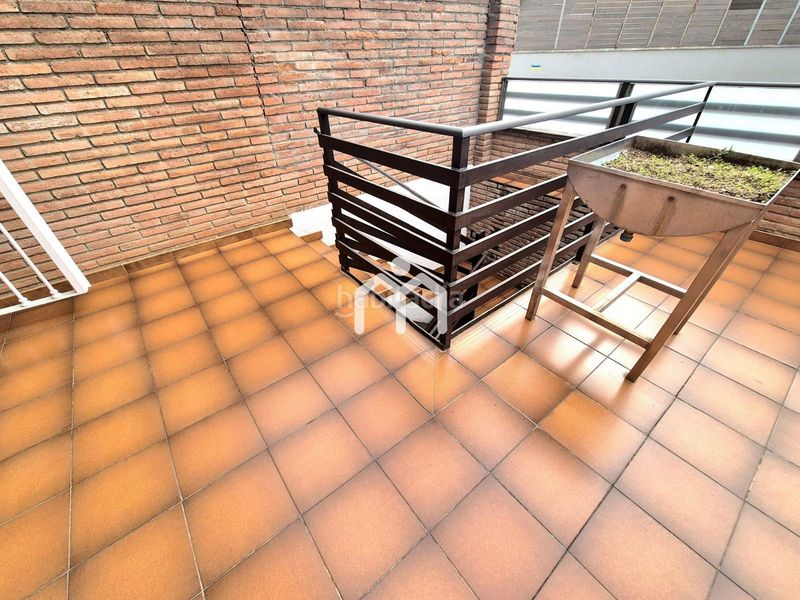 Foto 448d76e1-4ce2-4498-93cf-032cff847a9a. Casa adossada amb calefacció aparcament a Premià de Dalt