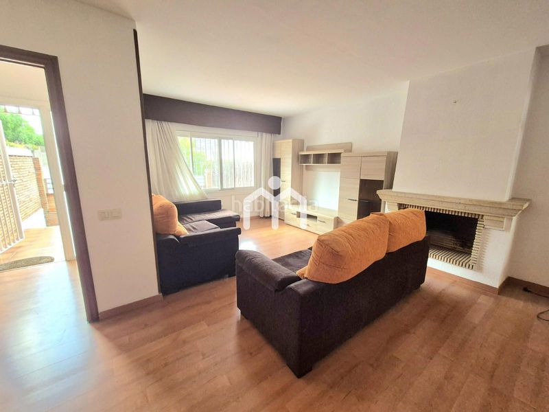 Foto d940a636-df75-4eb9-a800-f3ed02dc73e1. Casa adossada amb calefacció aparcament a Premià de Dalt