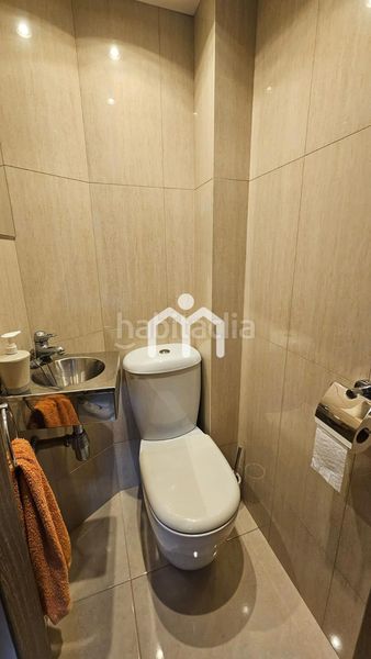 Foto a2b14394-c4d8-49c3-8783-f47c1becd890. Casa adossada amb calefacció aparcament a Bufalà Badalona