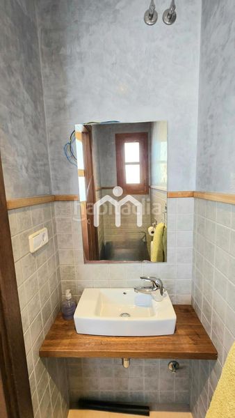 Foto a28f41a5-3b4e-4b5e-9b55-5855d0439eb6. Casa amb calefacció aparcament piscina a Premià de Dalt