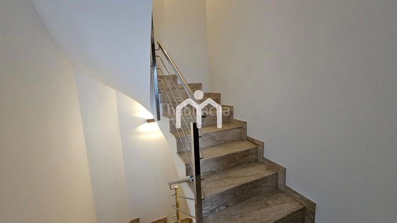 Foto cb3bd4a6-5e56-4d8a-b734-127c003ac2d5. Casa amb calefacció aparcament piscina a Premià de Dalt