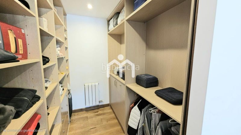 Foto ea9660eb-e69e-4928-a68b-784b3698e616. Casa amb calefacció aparcament piscina a Premià de Dalt