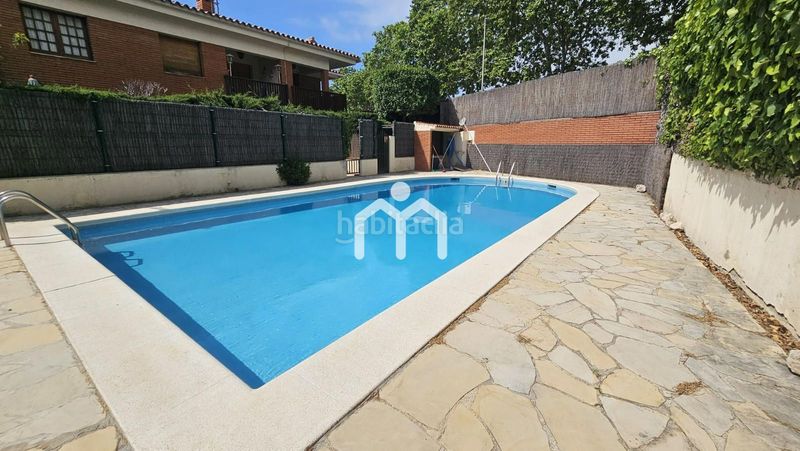 Foto dfac0bd5-657c-4e08-9c10-623a60d05096. Casa adossada amb calefacció aparcament piscina a Vilassar de Dalt