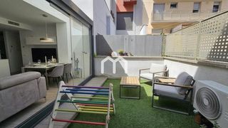 Appartement à Progrés - Pep Ventura. Piso planta baja en badalona