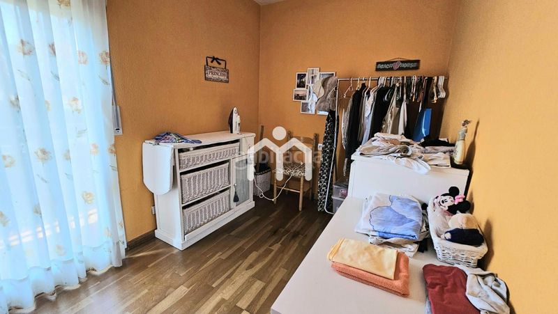 Foto 70d35fe5-ff79-4220-b8e0-b4ebd65ba391. Casa adossada amb calefacció aparcament a Bonavista Badalona