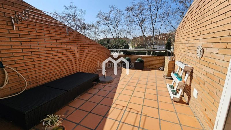 Foto 82c002ea-1464-4597-80d9-44b5ac7fe87c. Casa adossada amb calefacció aparcament a Bonavista Badalona