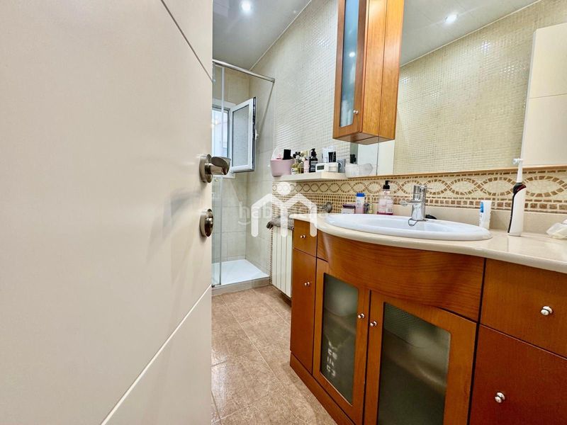 Foto 1d3b8c88-0e84-4387-9692-ba21864ea654. Piso  en Montgat