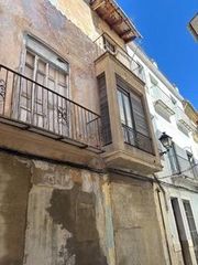 Pis en La Vila. Edificio hist�rico para rehabilitar en el centro de alzira