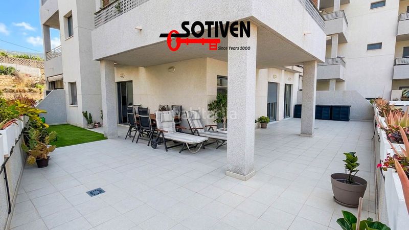 Foto 23dd8512-0935-46eb-b6c6-bc9f9011a12e. Apartament amb aparcament piscina a Callao Salvaje - Playa Paraíso Adeje