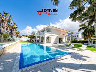 Xalet  Samarin. Villa indep. en venta en la caleta, 4 dormitorios.