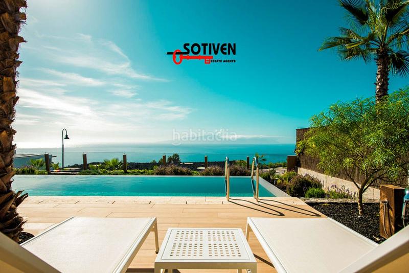 Foto 89c79fd1-ff8d-4438-9bed-f662e2b07770. Chalet villa en venta , 3 dormitorios. en Abama Guía de Isora