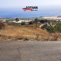 Mas à Chío. Finca en venta en guía de isora.