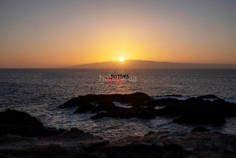 Foto 4eddf476-0689-40a8-a0de-6f499a2b6648. Casa adossada amb aparcament piscina a Callao Salvaje - Playa Paraíso Adeje