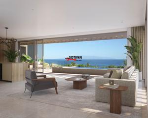 Casa adosada en Callao Salvaje - Playa Paraíso. Villa ados. en venta en costa adeje, 4 dormitorios.