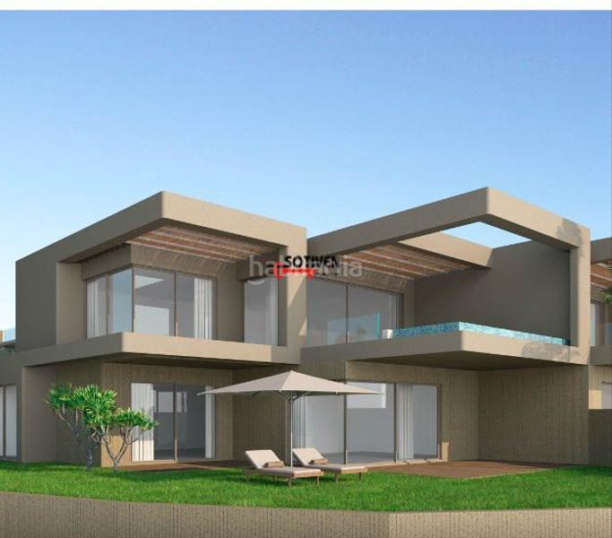 Foto cd2027d8-6968-4d16-8978-93df1367e85d. Casa adossada amb aparcament piscina a Callao Salvaje - Playa Paraíso Adeje