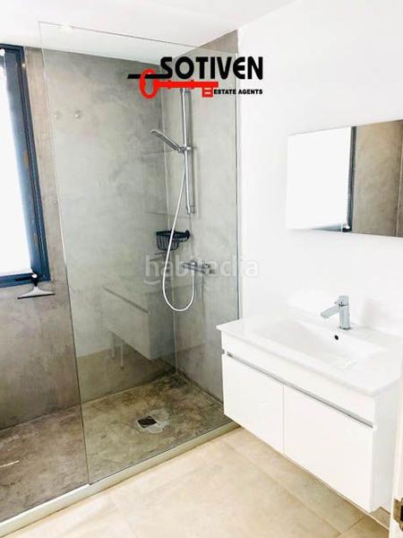 Foto 0e9c5fa6-352f-4f90-832f-ad79a8b124dc. Maison jumelée dans La Caleta Adeje