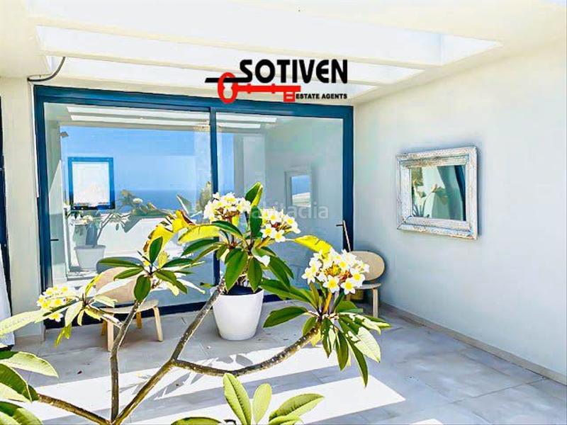 Foto ef82a356-ed16-44d0-bd71-4aff027efc9a. Maison jumelée dans La Caleta Adeje