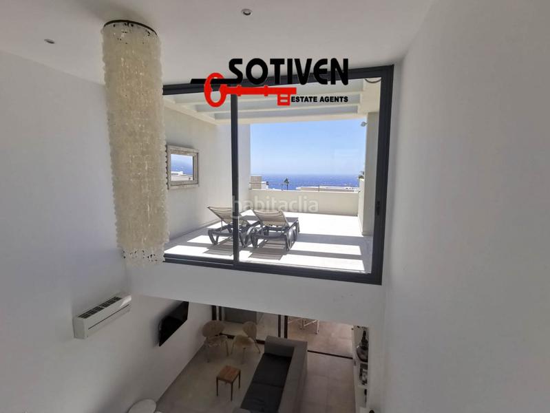 Foto f0b6a362-5280-4f32-87e1-df2ae1fc360b. Maison jumelée dans La Caleta Adeje