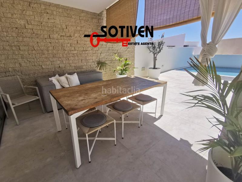 Foto f621beb3-3d49-4195-9ae5-1494d8cf113b. Maison jumelée dans La Caleta Adeje