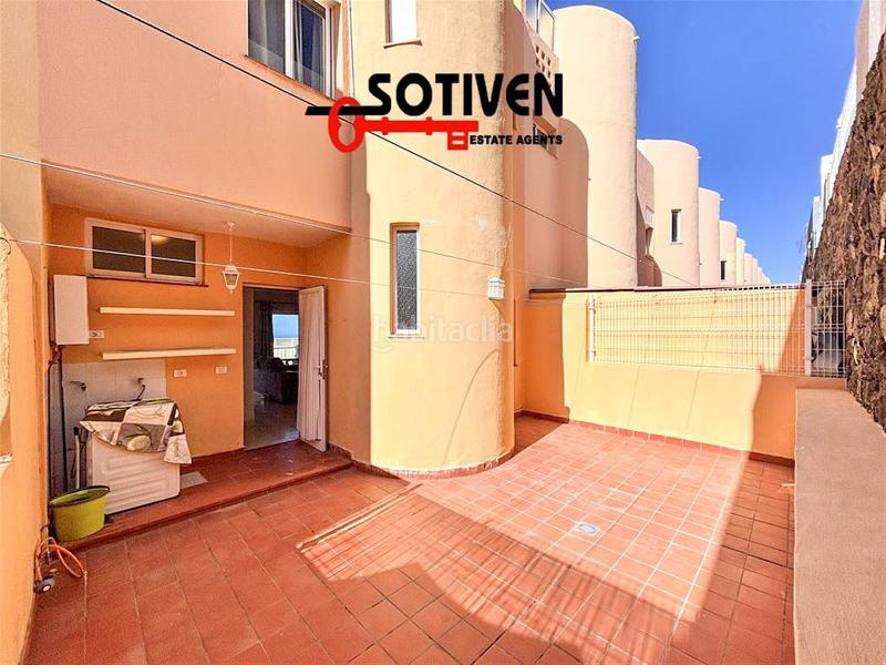 Foto 8d544ba2-f257-4f70-9ca5-246e5c1ec341. Casa adossada amb aparcament a Armeñime - Las Moraditas - Las Cancelas Adeje