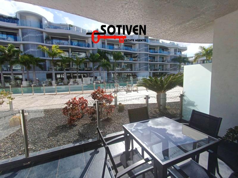 Foto 2786a2cb-0cb5-4956-85c5-a7825d49a12b. Apartamento  en venta en palmmar, 2 dormitorios. en Arona