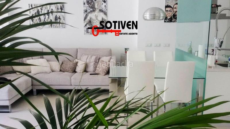 Foto b33679a5-eeb2-4e2c-8034-70dabe4ccb4d. Apartamento  en venta en palmmar, 2 dormitorios. en Arona