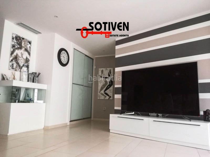 Foto db6cad8f-ac5a-42e7-91b0-3861d91eebfd. Apartamento  en venta en palmmar, 2 dormitorios. en Arona