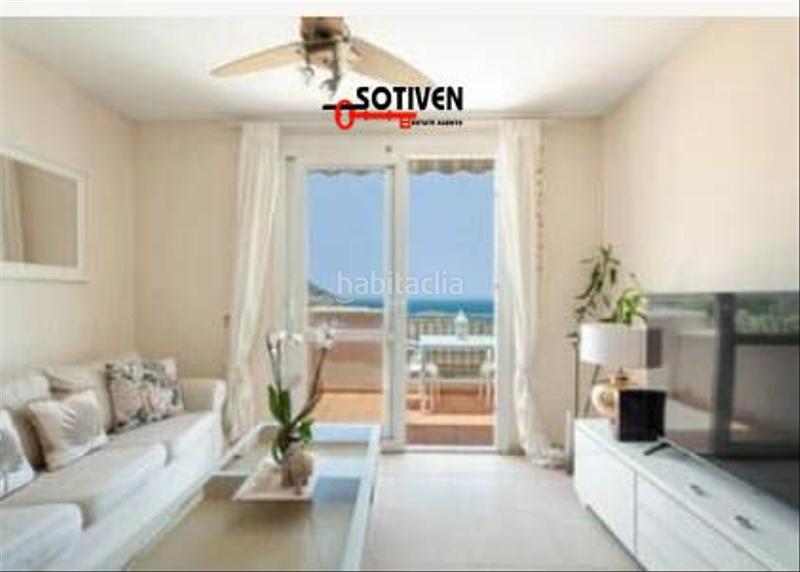 Foto 40f5f6f4-a638-41b8-802e-c2a54d05b76e. Alquiler apartamento  en alquiler en torviscas alto, 2 dormitorios. en Adeje