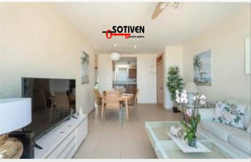 Foto 9d51e4b1-27b7-4e41-adcd-993f31c8ee27. Alquiler apartamento  en alquiler en torviscas alto, 2 dormitorios. en Adeje