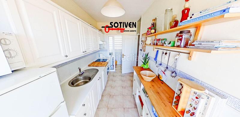 Foto 8a30339a-23cc-480f-a685-149f6172e14c. Casa adossada amb aparcament a Armeñime - Las Moraditas - Las Cancelas Adeje