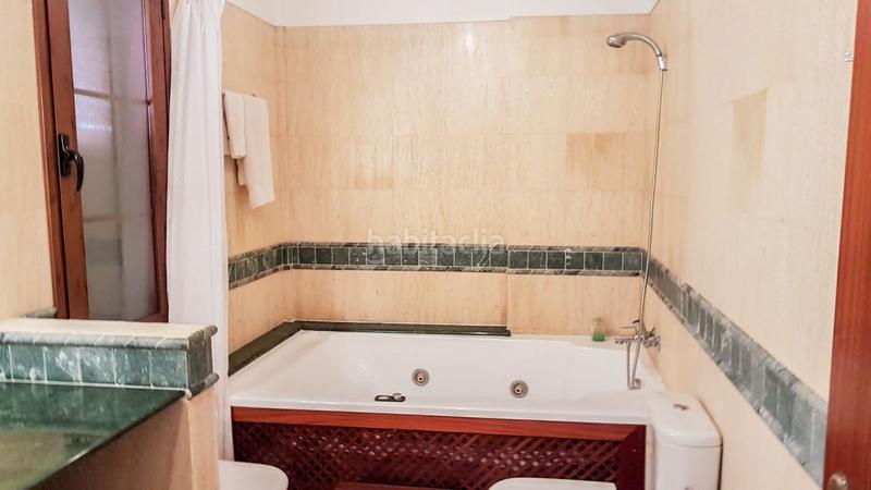 Foto 510ec44c-6b68-45e4-afe6-03da14a1ea4a. Semi detached house with parking pool in Playa del Duque Adeje