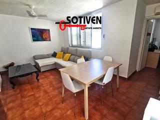 Appartement à Casco Urbano. Apartamento en venta en los olivos, 3 dormitorios.