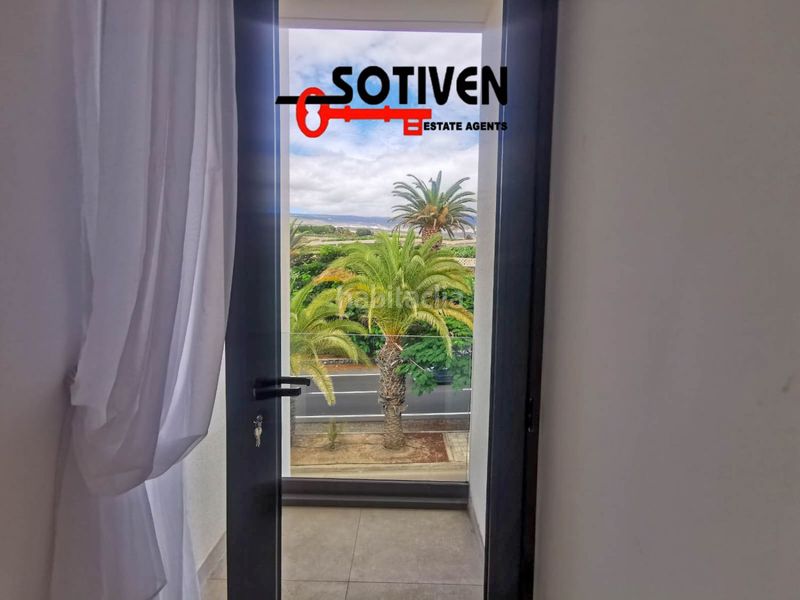 Foto 6e158be5-11ff-4362-92d2-a8ca3863a3a5. Casa adossada amb aparcament a Playa de San Juan Guía de Isora