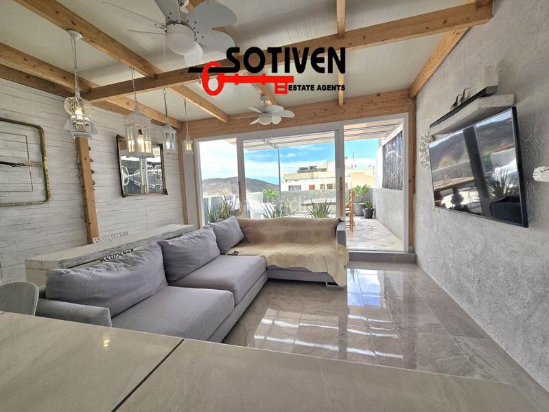 Foto b5235ac9-99b0-4610-8894-e6a8b70c3a7d. Haus in Casco Urbano Adeje