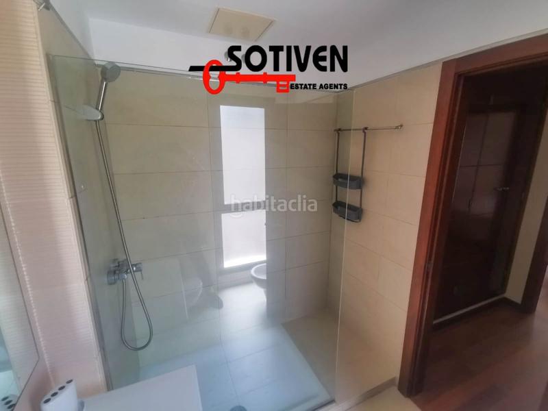 Foto 1770baa5-ec16-4bff-86cd-c3ff2bbdc3a6. Àtic amb aparcament a La Caldera Adeje