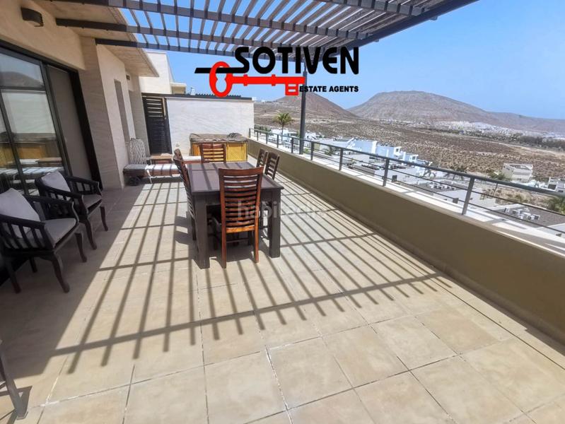 Foto 32bd1f74-db9f-4832-9811-14b4ee0d91fb. Àtic amb aparcament a La Caldera Adeje